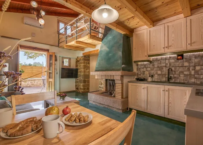 Avocado * Hriszí Aktí Haniá