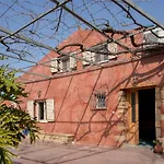 Avocado Villa *