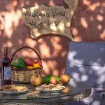 Avocado Villa *