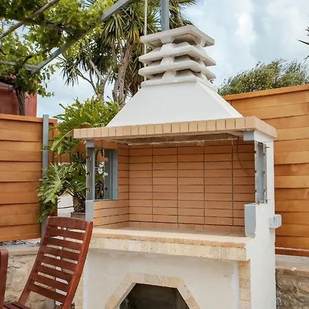 Villa Avocado
